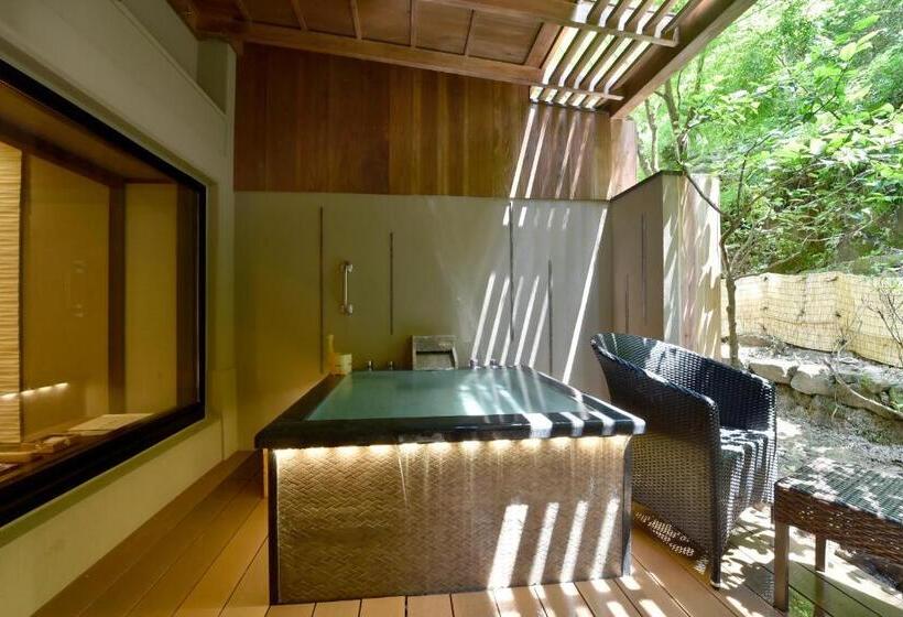 غرفة سوبيريور, Ryokan Sumiya Kihoan