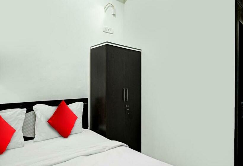 חדר קלאסי לשלושה, Oyo Flagship 81208 Laxmi Guest House Jadavpur