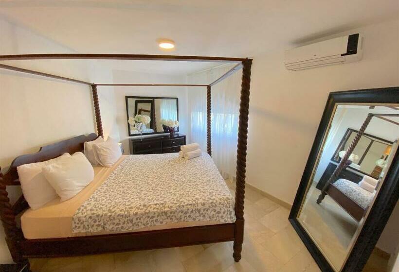 带海景的复工套房, Los Corales Villas And Suites Beach Club, Spa, Restaurants