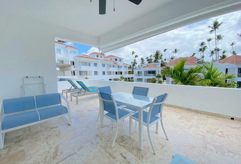 套房带泳池景, Los Corales Villas And Suites Beach Club, Spa, Restaurants