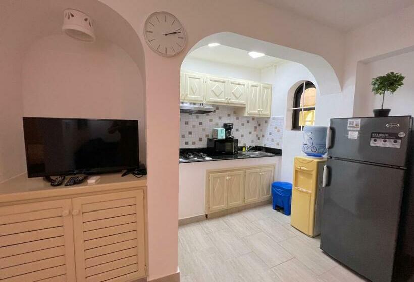 带花园景观和一个卧室的别墅, Los Corales Villas And Suites Beach Club, Spa, Restaurants