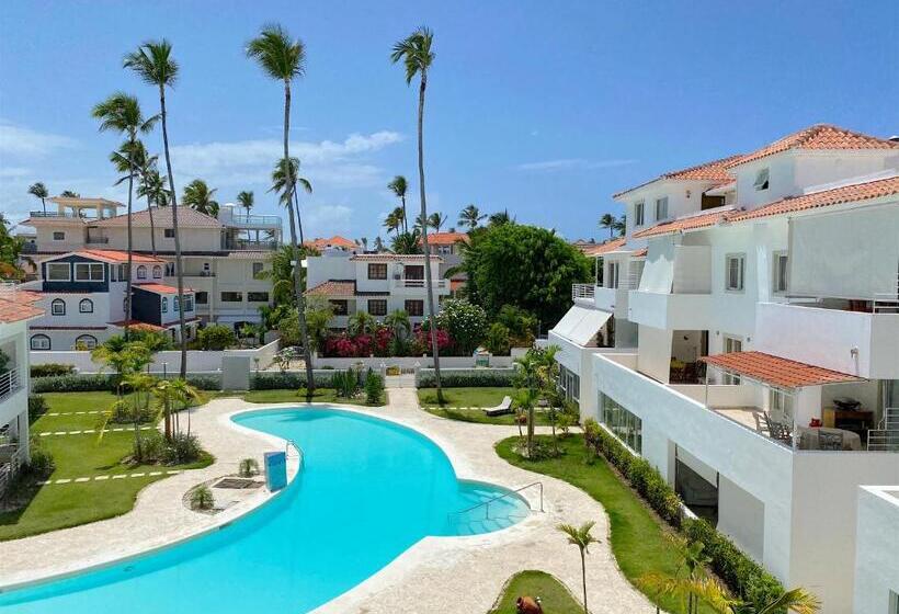 带1个卧室的顶楼公寓, Los Corales Villas And Suites Beach Club, Spa, Restaurants