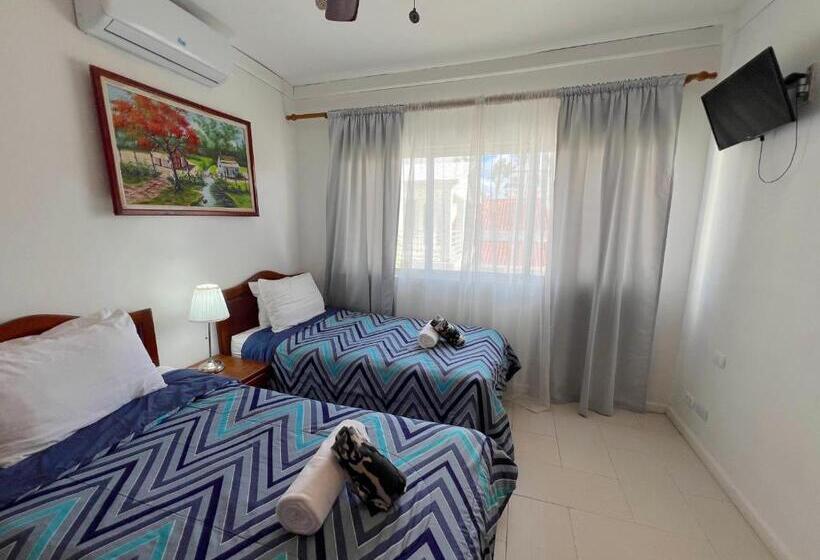 سوییت جونیور با بالکن, Los Corales Villas And Suites   Beach Club, Spa, Restaurants