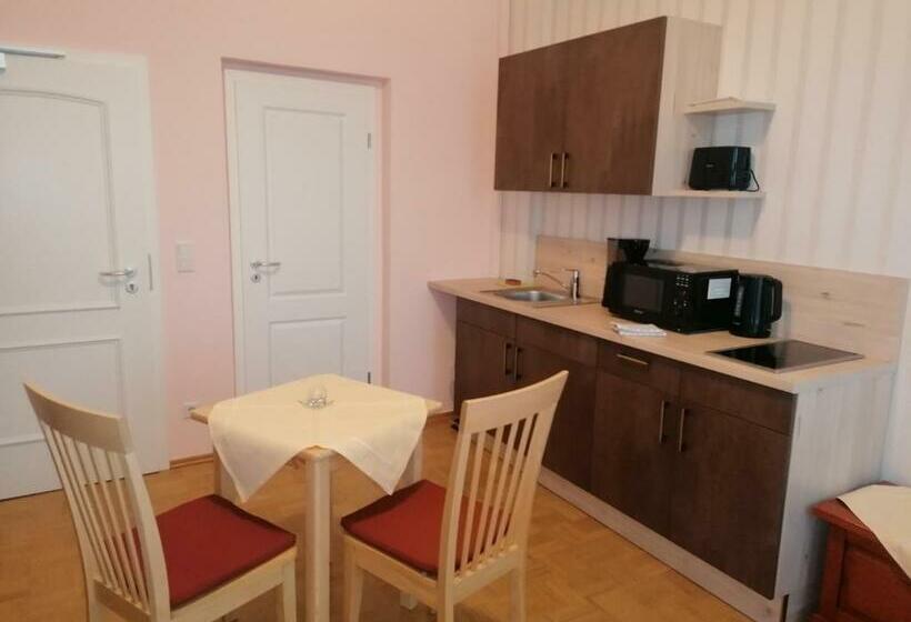 Номер Стандарт, Burghof Görlitz