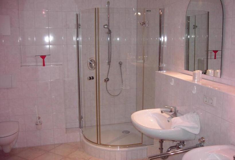 Апартаменты 2 Спальни, Gästehaus Stefanie