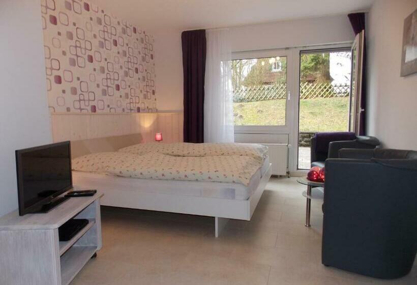 غرفة كومفورت, Gästehaus Tannenhof