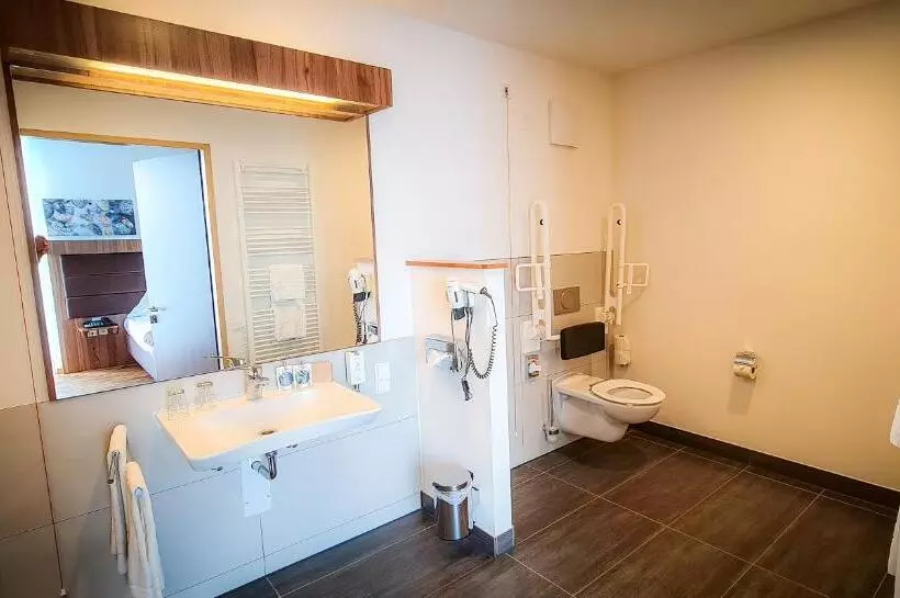 Standard-invahuone, Lagovida Das Ferienresort Am Störmthaler See
