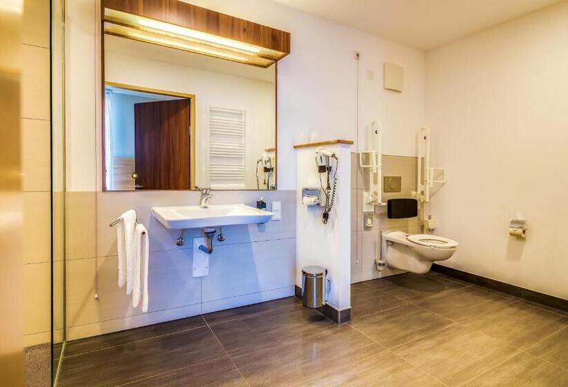 장애인을 위한 스탠다드 룸, Lagovida Das Ferienresort Am Störmthaler See