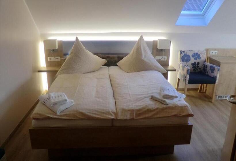 标准间, Pension Am Hafen