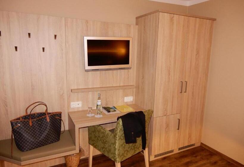 标准间, Pension Am Hafen