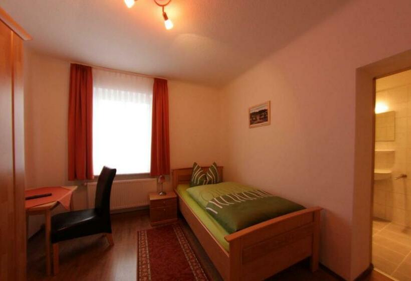 スタンダードシングルルーム, Pension Am Ostbahnhof