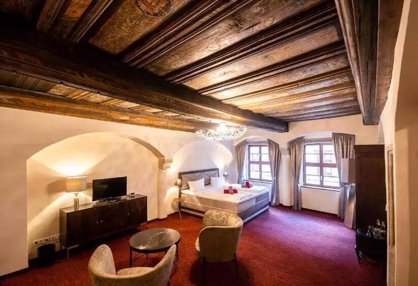 スイート, Pension Donatus