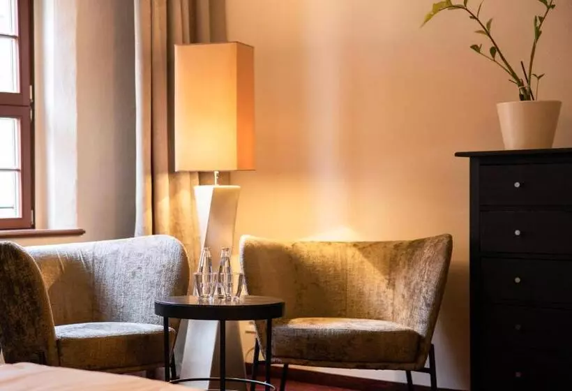 スイート, Pension Donatus
