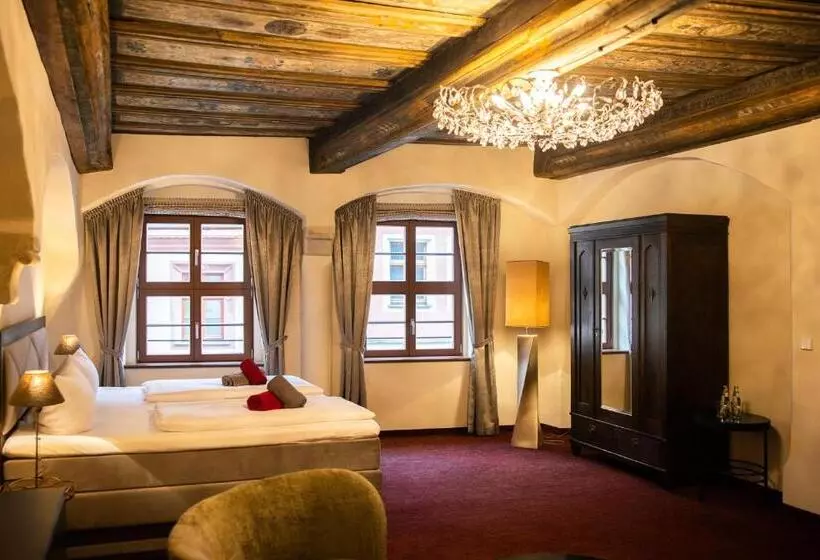 スイート, Pension Donatus