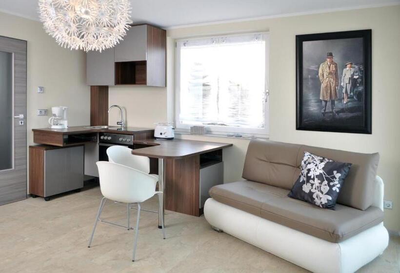 1階の1ベッドルームアパートメント, Pension Schlossidyll