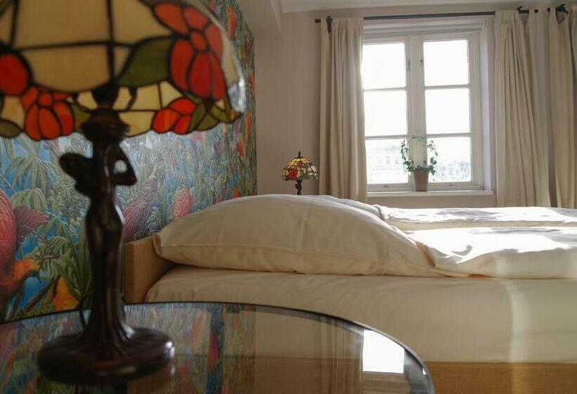 Номер Комфорт, Restaurant Anno 1617