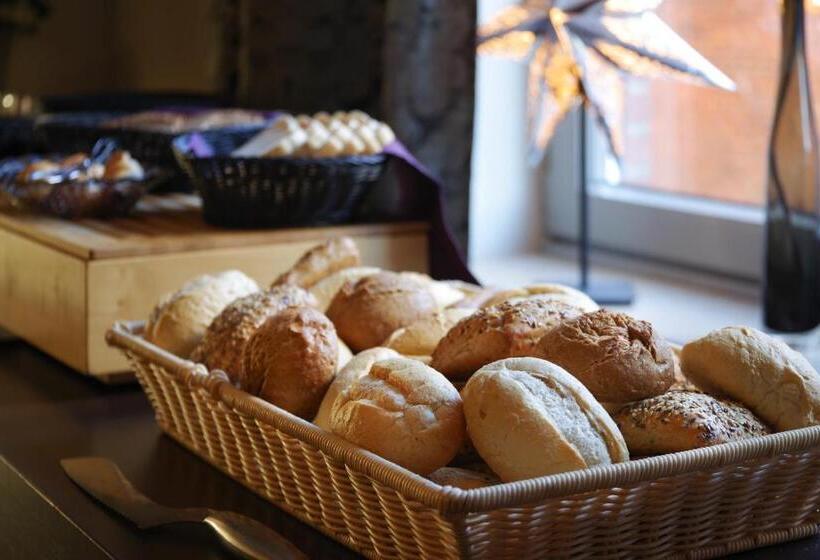 Номер Комфорт, Restaurant Anno 1617