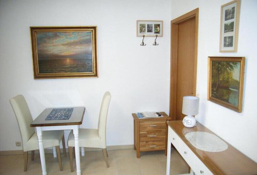 Comfort room with terrace, Ostsee Hotel Pension An Der Lindenallee