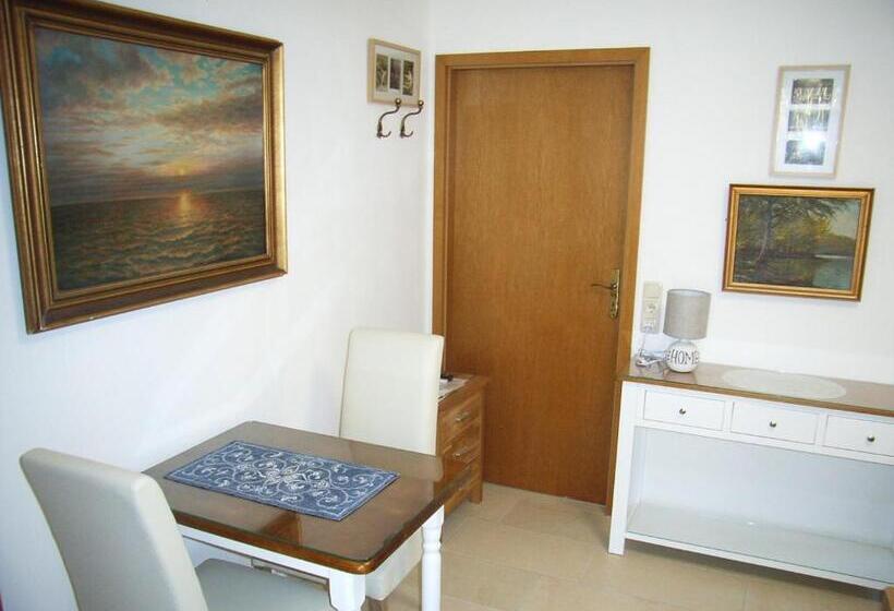 Comfort room with terrace, Ostsee Hotel Pension An Der Lindenallee