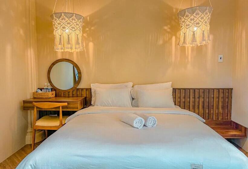 استودیوی استاندارد, Olivia