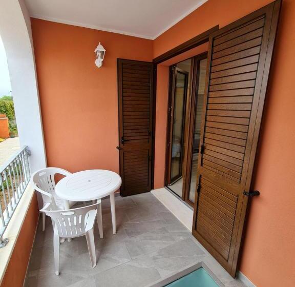 Номер Deluxe с Балконом, Le Anfore Di Nora Domo