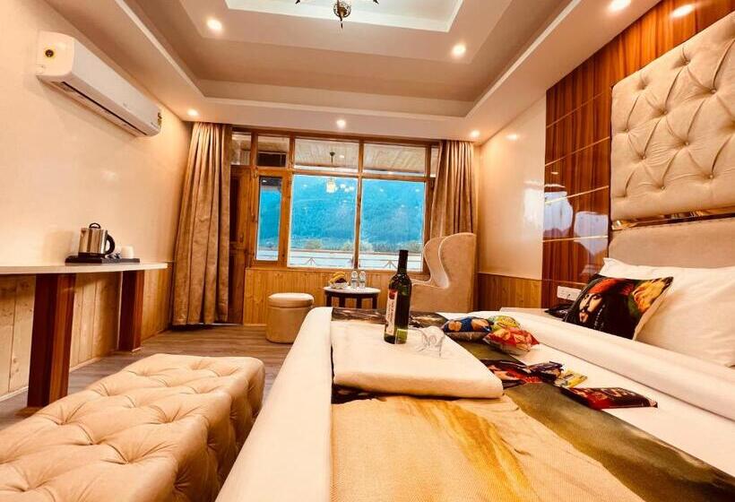 带大床的高级房间, Hill River Resort By West Western