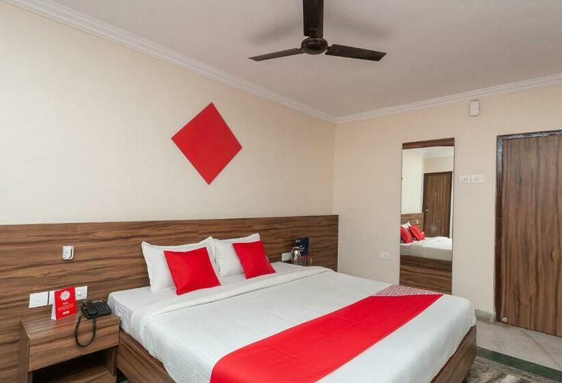 اتاق کلاسیک سه تخته, Flagship Hotel Raj Meridian