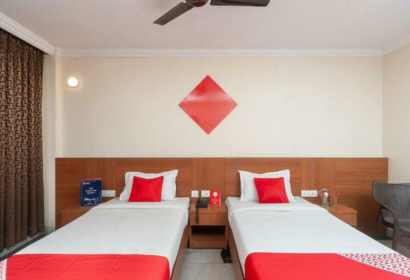 اتاق کلاسیک سه تخته, Flagship Hotel Raj Meridian