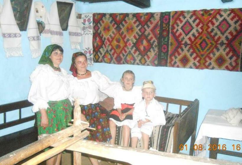 חדר משפחתי, Busta House