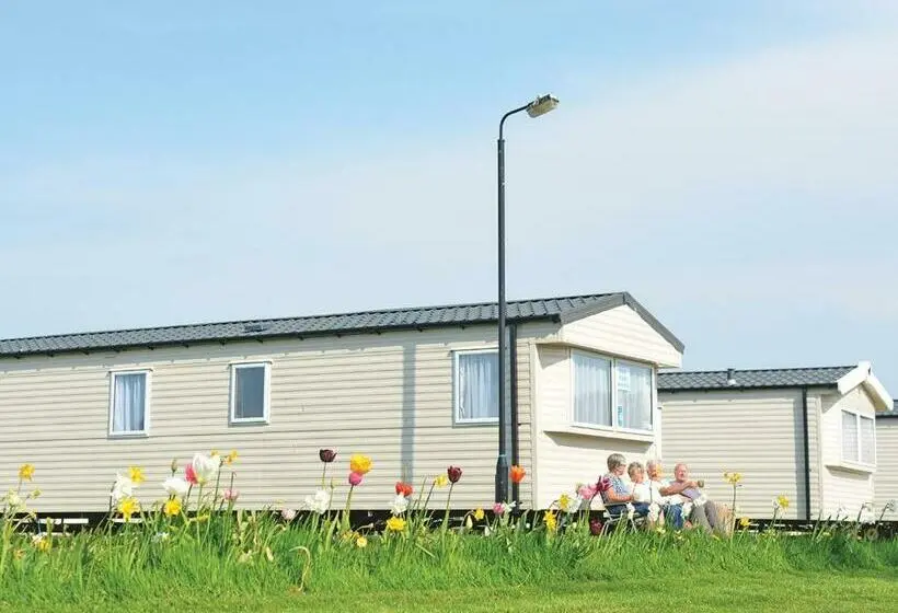 Talo 3 Makuuhuonetta, Ryan Bay Holiday Park
