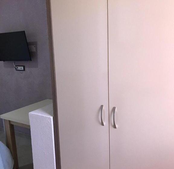 استودیوی استاندارد, Vip Apartmani Canj