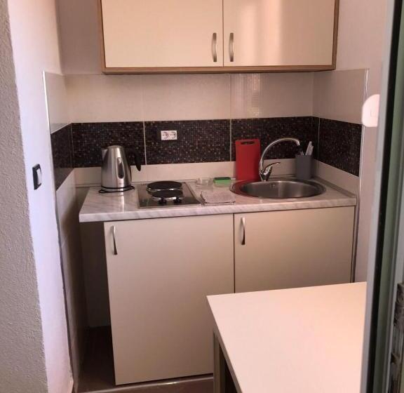 آپارتمان 1 خوابه همکف, Vip Apartmani Canj