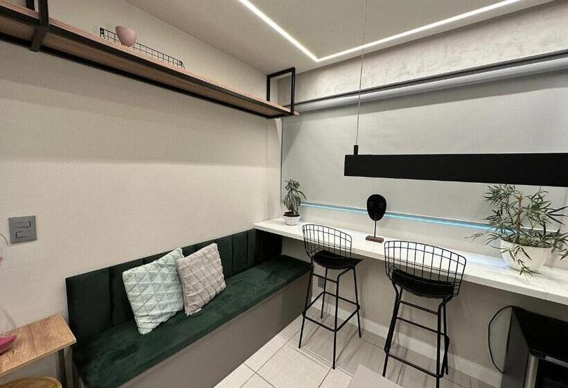 جناح ديلوكس, Hy Apartments & Hotels