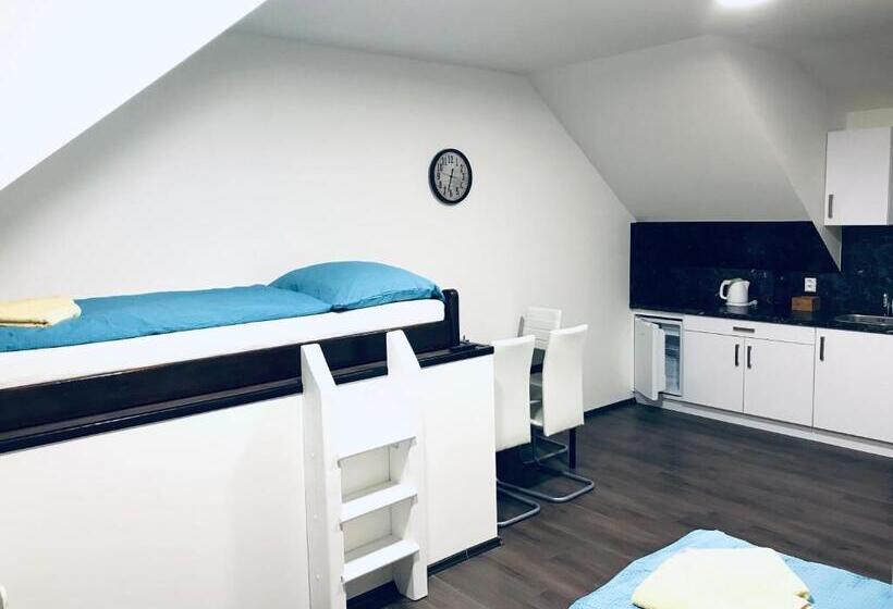 Номер Стандарт с Террасой, Apartmány & Vinařství Káňa