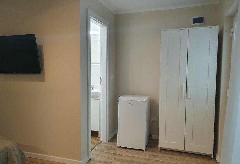 ファミリールーム, Felix 88