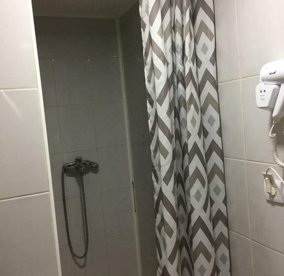 اتاق سوپریور, Cruiser Restoran