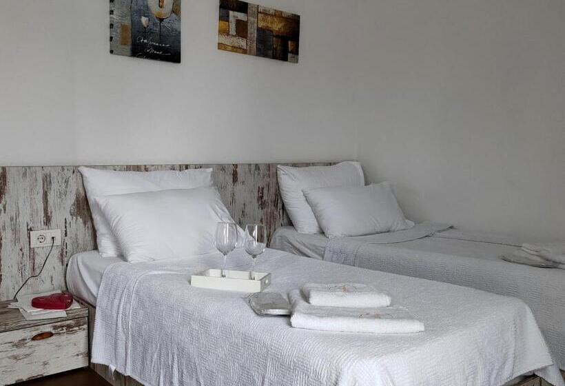 اتاق سوپریور, Cruiser Restoran