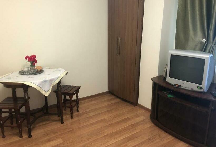 Chambre Standard Vue Montagne, садиба сонячна