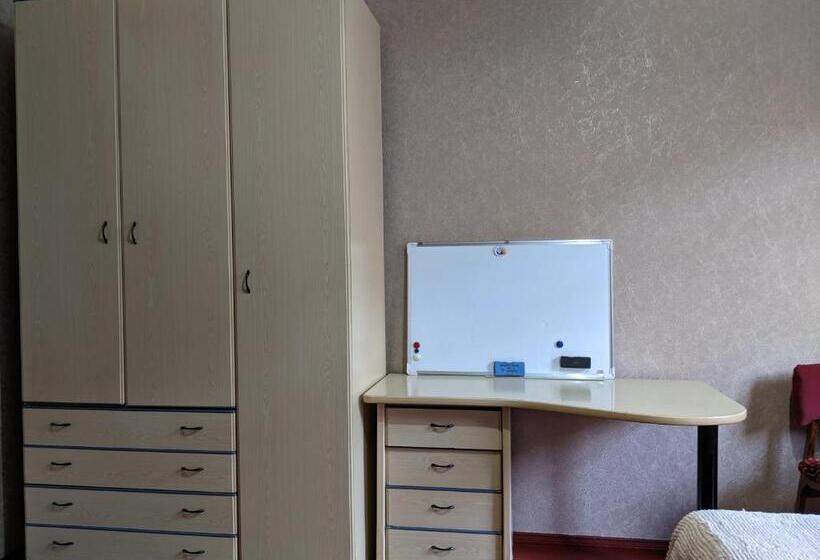 اتاق استاندارد, Guest House Pirvelwodebuli