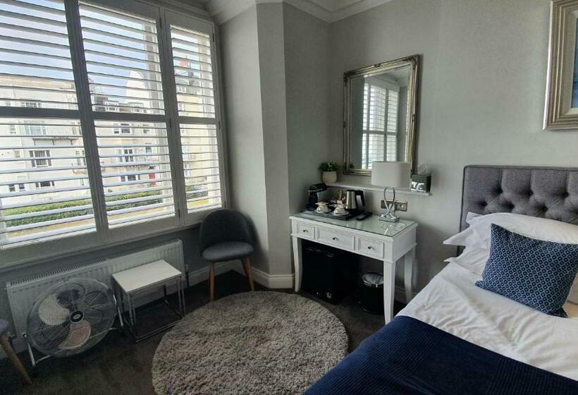 带大床的标准间, A Room With A View