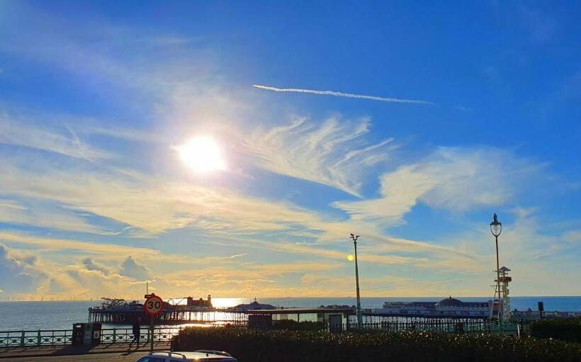 带海景的标准单人间, A Room With A View