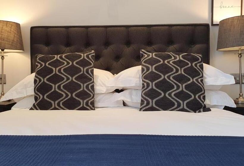 标准房带园景, A Room With A View