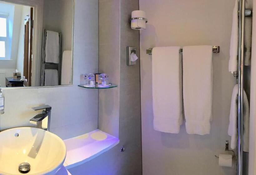 Номер Стандарт Вид на Сад, A Room With A View