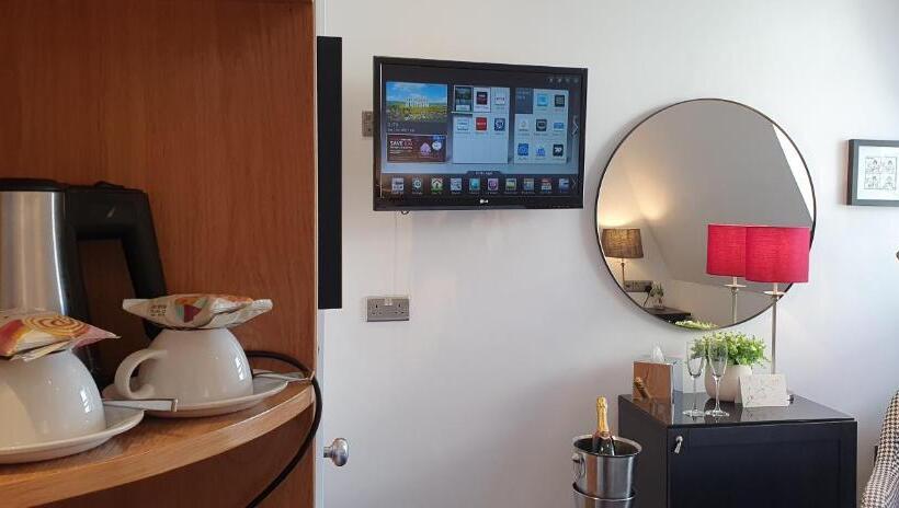 标准房带园景, A Room With A View