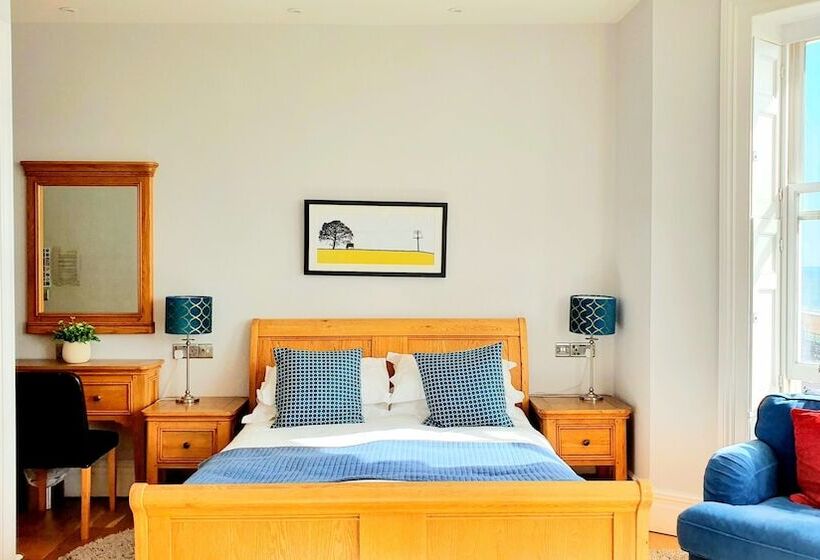 带海景的行政房, A Room With A View