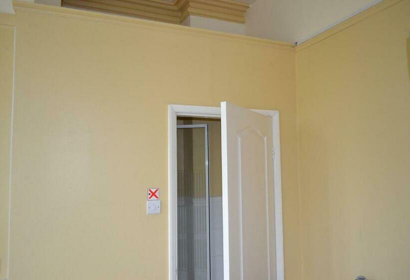 Chambre Standard Individuelle, Croft