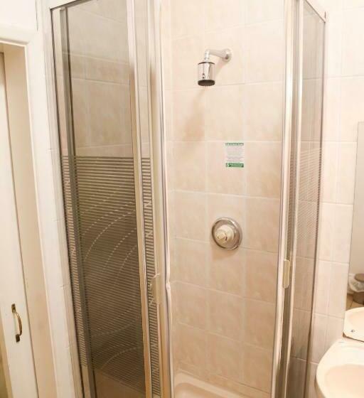 Chambre Standard, Croft