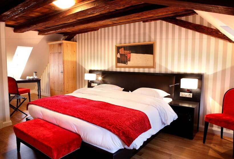 高级三人间, Logis Hôtel Ettenheim