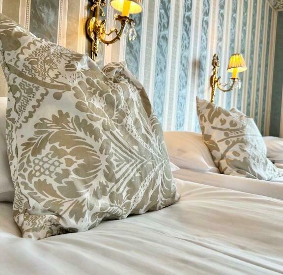 スタンダードトリプルルーム, Hospitz