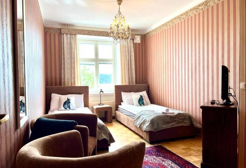 スタンダード４人部屋, Hospitz